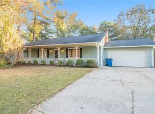 5910 Brassie Ridge Ln, Ellenwood, GA 30294