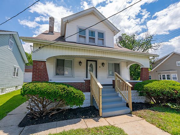 3rd image of 213 S 38th St