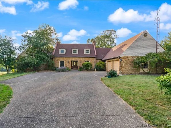 1872 S Cabot Cove Lane, Lexington, IN 47138