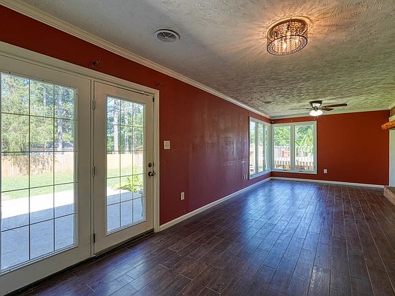 4th image of 3110 Longbow Dr