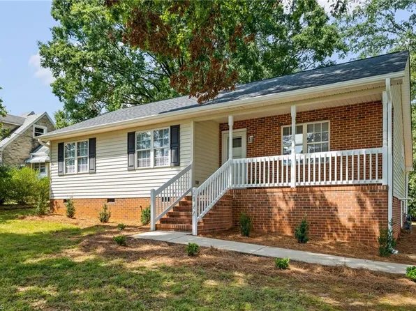 2497 E Sprague St, Winston Salem, NC 27107