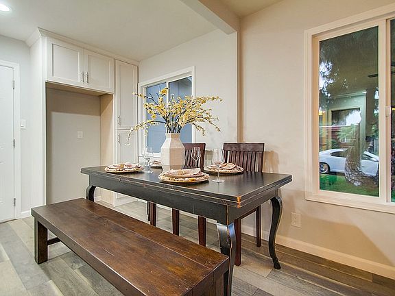 5th image of 3703 Albury Ave