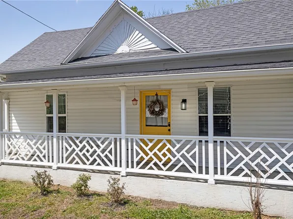 255 Wheeler St, West Fork, AR 72774