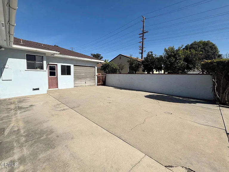 210 W Woodruff Ave — Photo 30