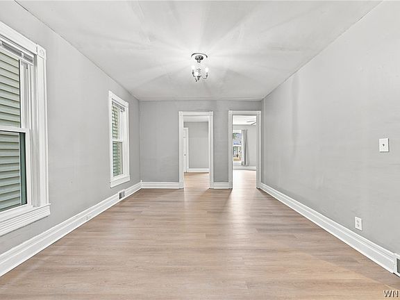 5th image of 55 Vernon Pl