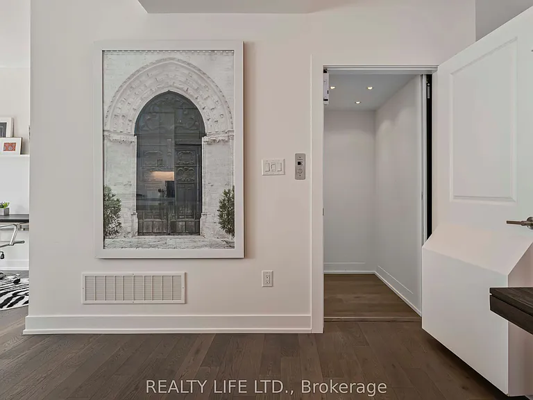 2273 Turnberry Rd #6 — Photo 14