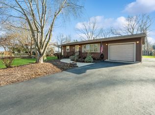 7617 Wonder View Dr, Wonder Lake, IL 60097