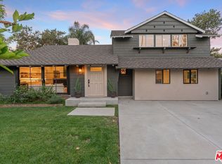 7401 Costello Ave, Van Nuys, CA 91405