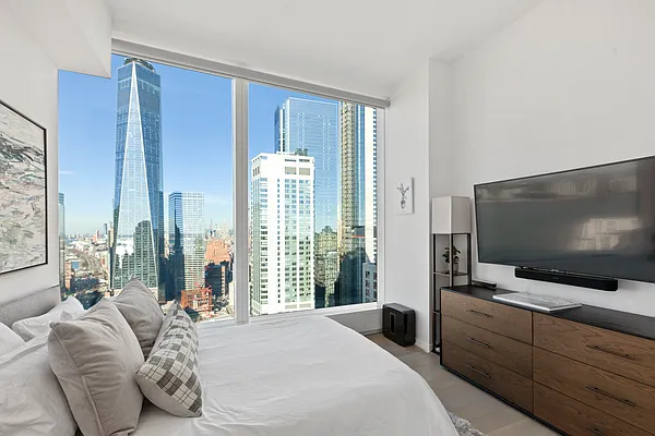 Rented by Douglas Elliman | media 76