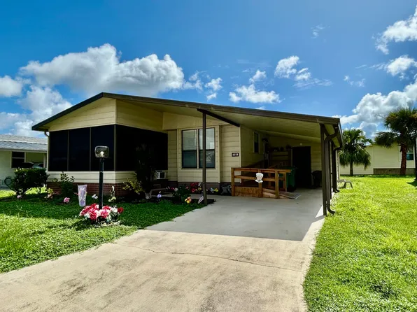 2213 Parkland Dr, Melbourne, FL 32904