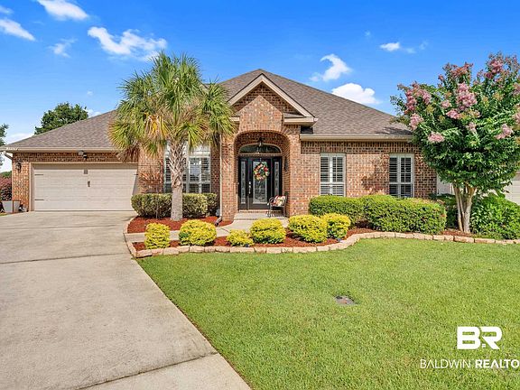 2nd image of 23379 Dundee Cir