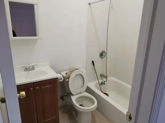 2nd image of 1421 117th St Floor 2