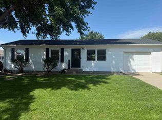 836 S Colorado Ave, Hastings, NE 68901