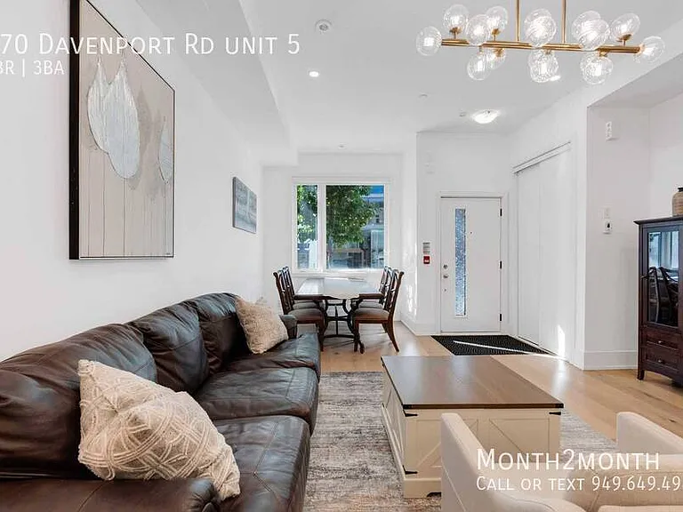 270 Davenport Rd #5 — Photo 1