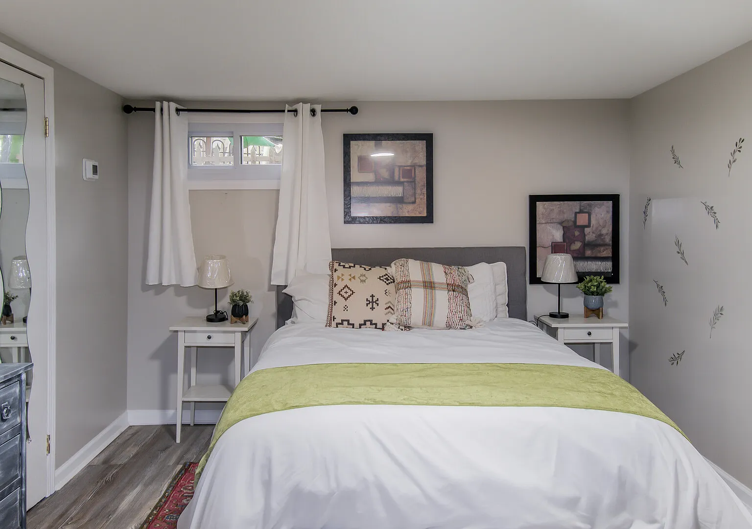 Cozy apartment 15 min from airport & hospital — Photo 1