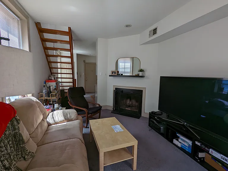 607-n-16th-st-unit-b-10