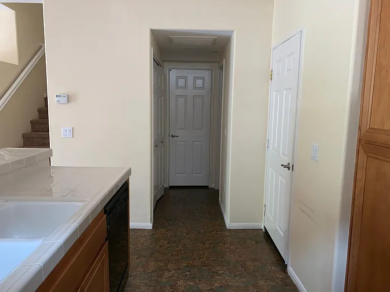 2646 Bellezza Dr — Photo 8