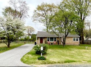 8037 Holly Ln, Severn, MD 21144