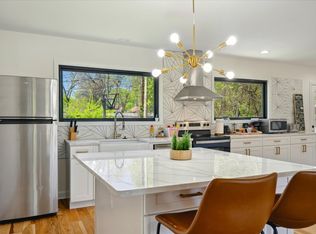 615 E Pkwy S, Memphis, TN 38104