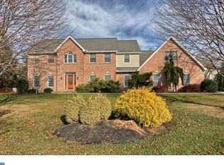 175 Club Ter, Lebanon, PA 17042