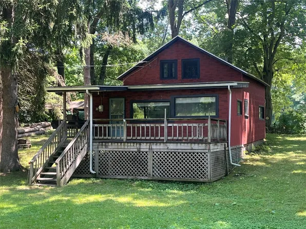 157 Burgess Pl, Harpursville, NY 13787