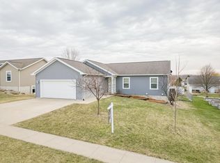 3610 Viola Dr, Waverly, IA 50677