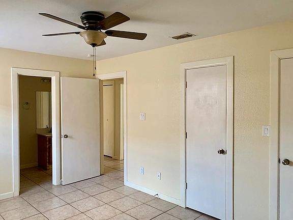 4th image of 800 W Bronze Dr APT 3