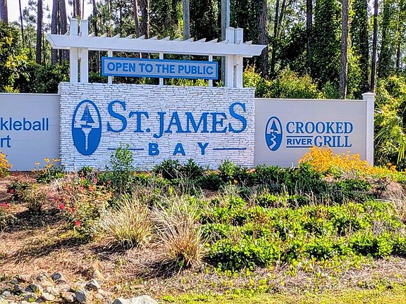 3rd image of 122 Skimmer Dr