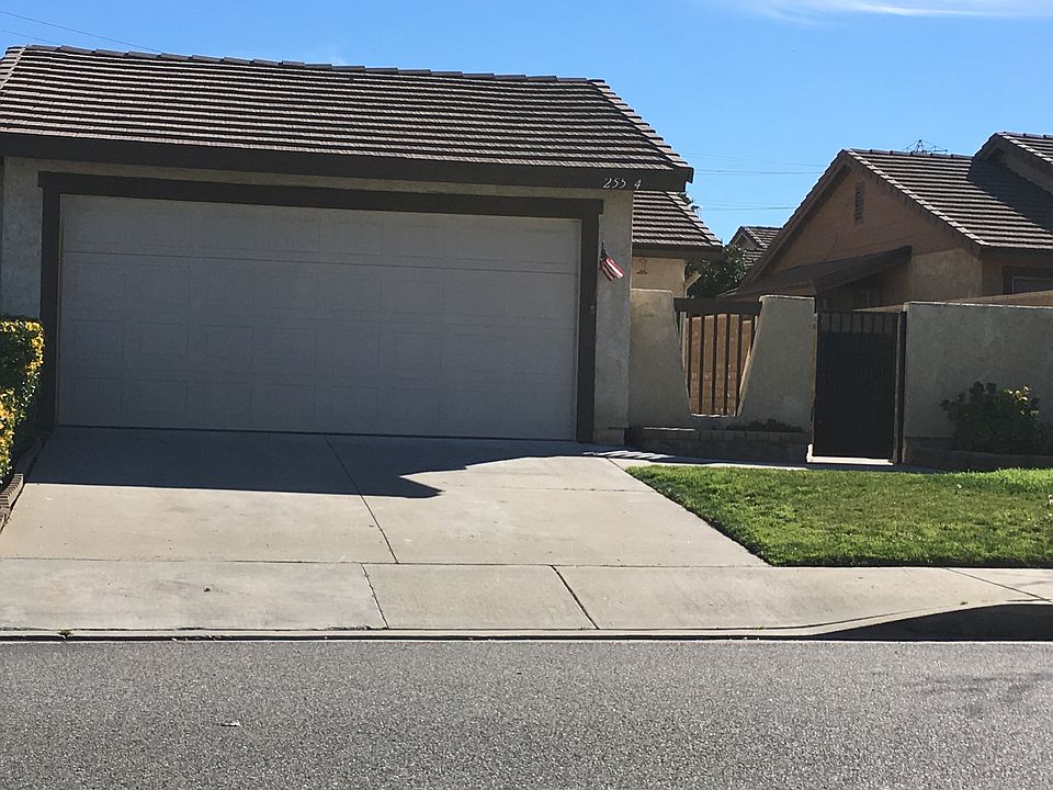 1st image of 25564 Alicante Dr