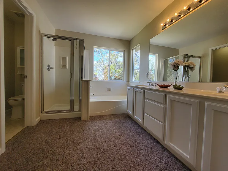 4234 Crazy Horse Rd — Photo 11