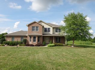 5734 Henderson Rd, Waynesville, OH 45068