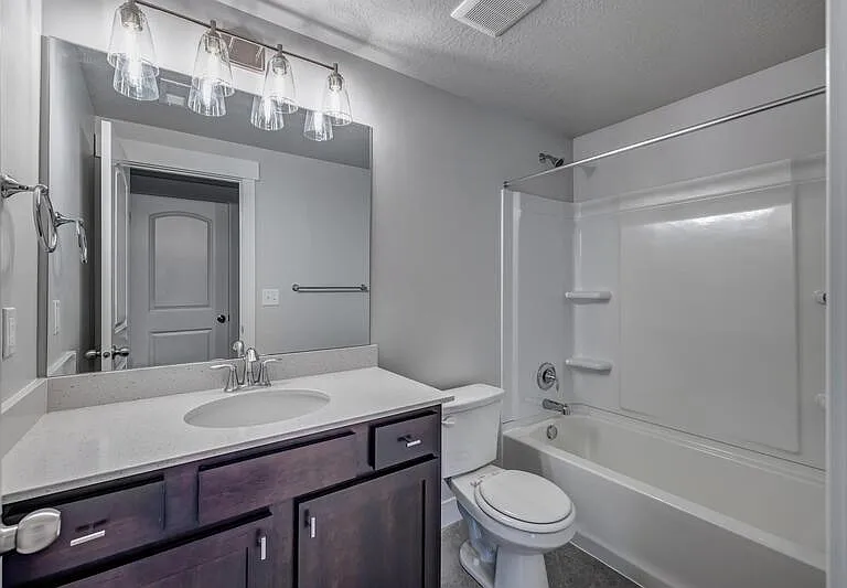 4199 W 2010 N #MASTER — Photo 19
