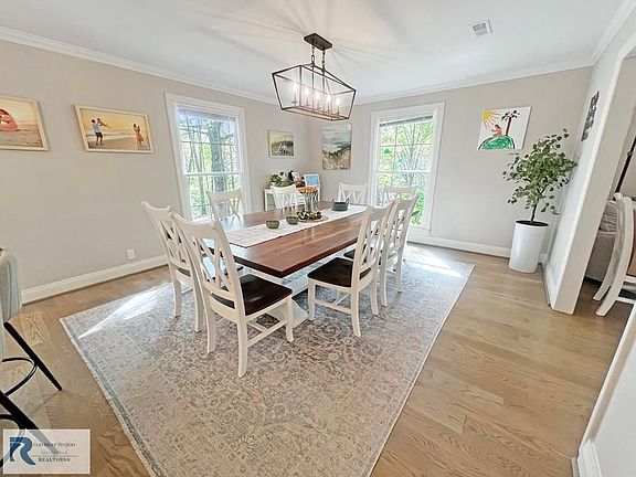 3rd image of 5036 Deerfield Ln