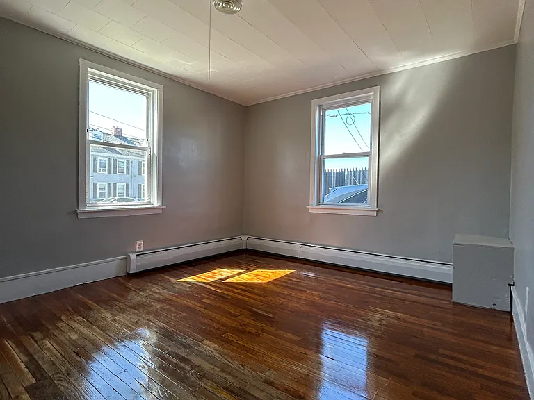 38 Prince Ave #E — Photo 24