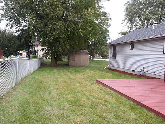 4th image of 3606 E 171st St