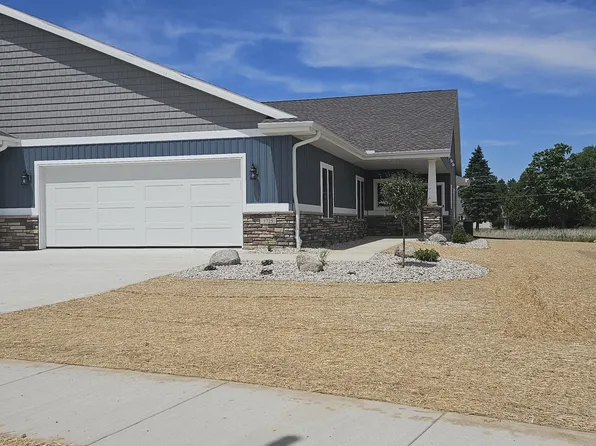 3725 Newcastle Dr Unit 31, Janesville, WI 53546