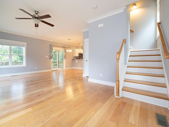 3rd image of 112 Hillside Ave