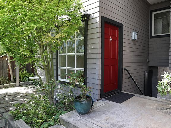 5th image of 67B Lovell Ave #1