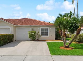 5076 N La Sedona Cir, Delray Beach, FL 33484