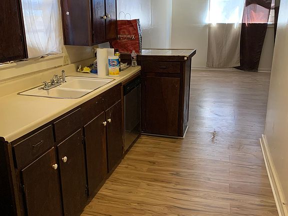 2nd image of 6810 Bethune Dr