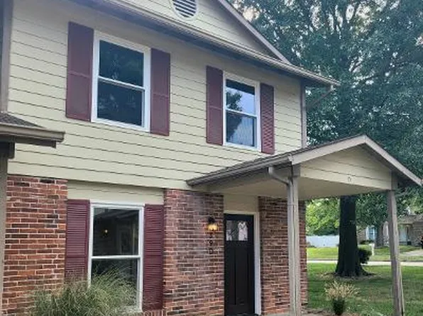 39 Park Charles Blvd S APT D, Saint Peters, MO 63376
