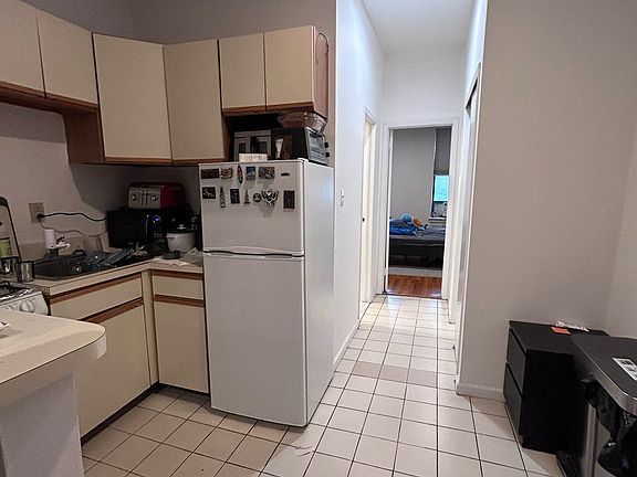 5th image of 417 3rd Ave APT 2B