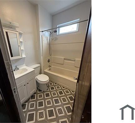 2nd image of 63 N 1st St #3