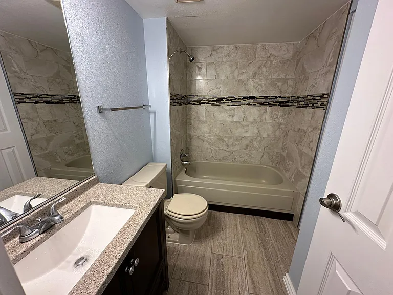 18031 E Kentucky Ave #102 — Photo 11