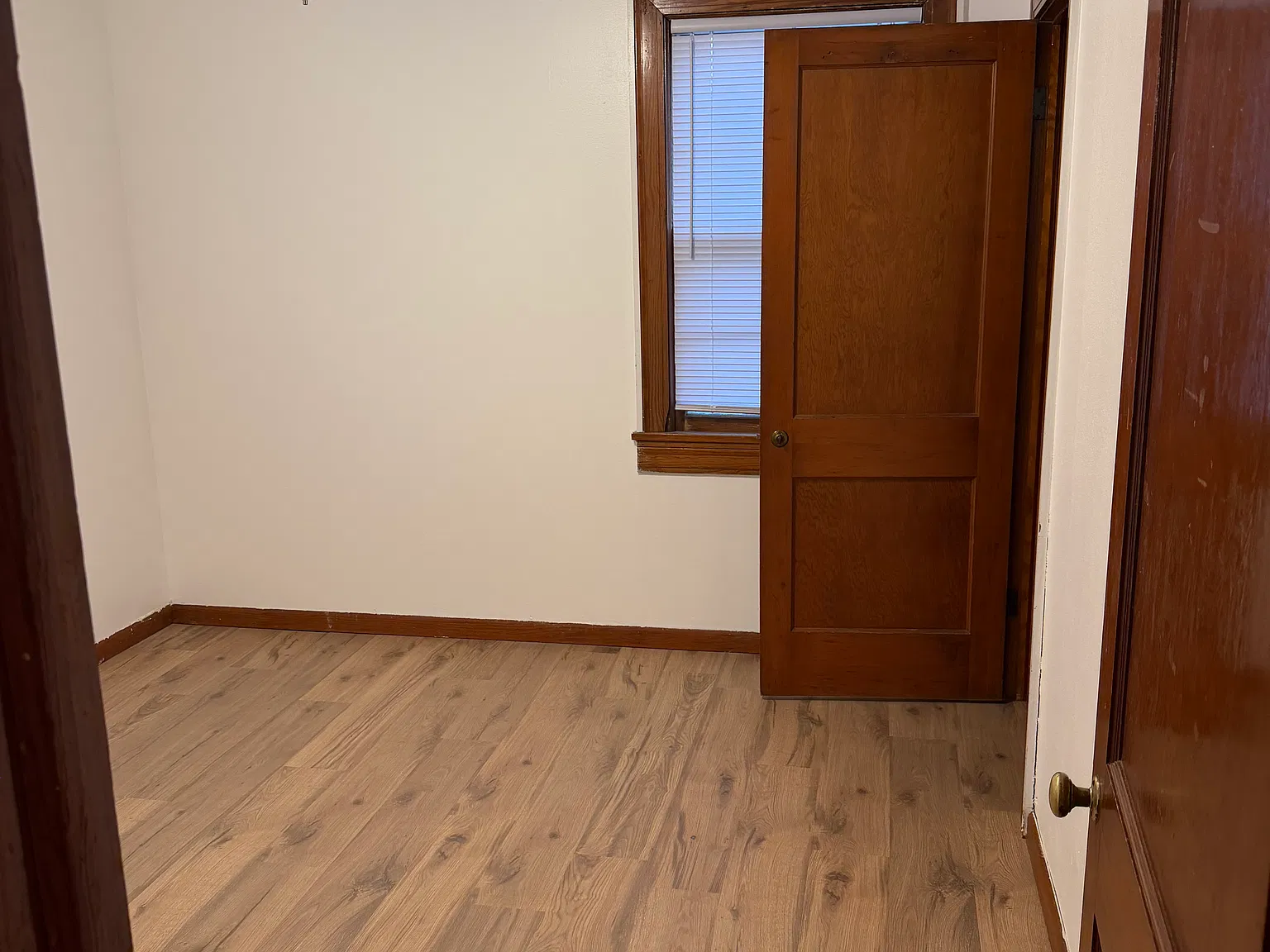 2 bed, 1100 sqft, $950 — Photo 4