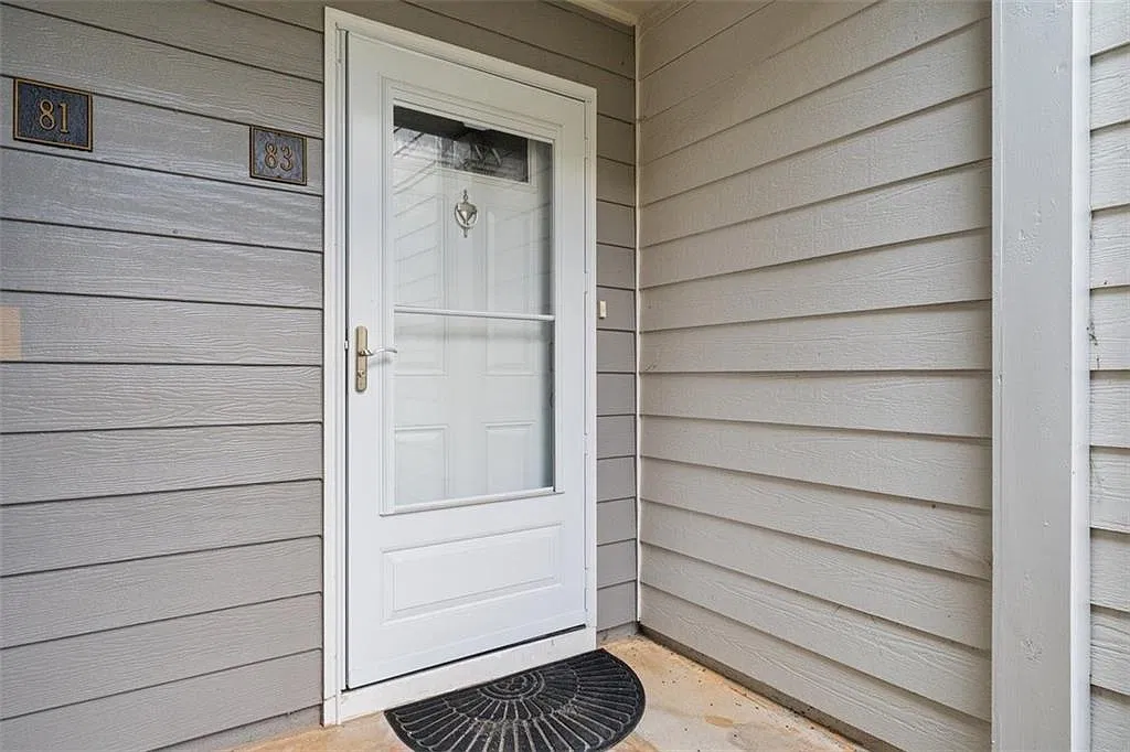 2 bed, 2.0 bath, 1250 sqft, $1,850 — Photo 2