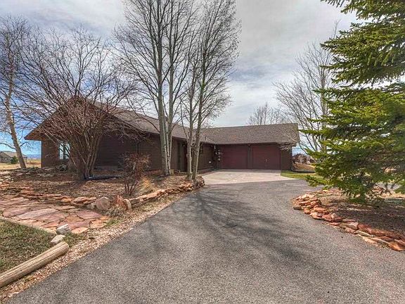 2nd image of 3428 Sage Dr
