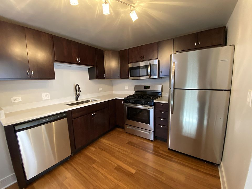 1st image of 6117 N Wolcott Ave #1