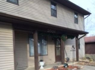 2006 Karen Ct APT 1, Champaign, IL 61822