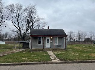 318 N Illinois St, Chrisman, IL 61924